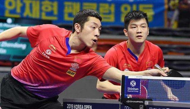 完全不同 完全不同